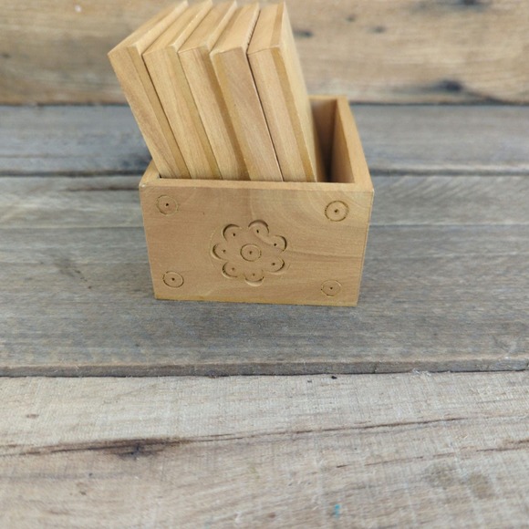 Vintage Set of Five Rajasthan Wood and Glass Coasters - Picture 4 of 11